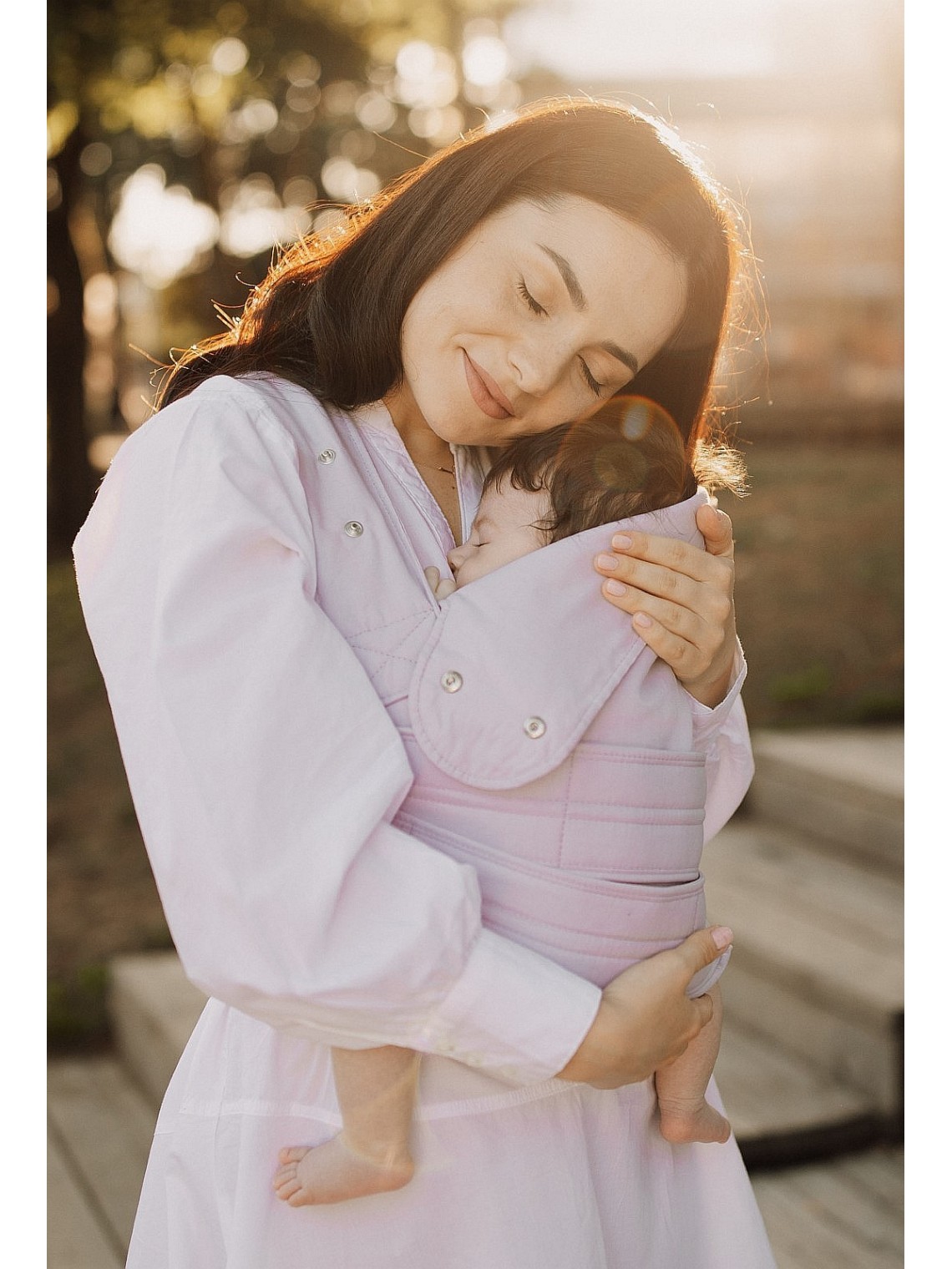 Marsupi baby carrier – simple and ergonomic from birth