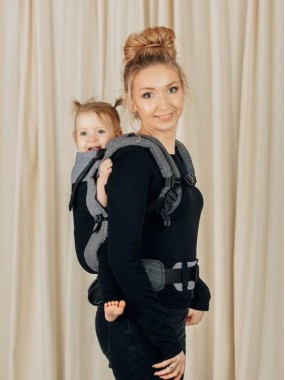 LennyUpGrade – ergonomiska bērnu nēsāšanas soma no 3,5 līdz 20 kg LennyUpGrade – ergonomiska bērnu nēsāšanas soma no 3,5 līdz 20 kg