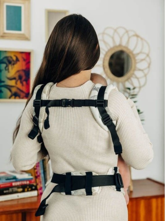 LennyUpGrade – adjustable ergonomic baby carrier from 3.5 to 20 kg