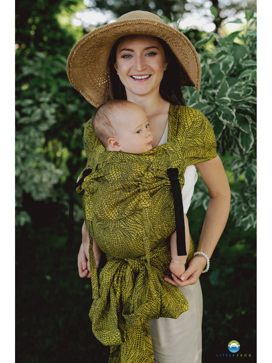Little Frog Cross Hybrid – ergonomisks pusriņķa slings no dzimšanas