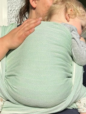 Didymos bērnu slings – dabisks un ērts risinājums mazulim Didymos bērnu slings – dabisks un ērts risinājums mazulim