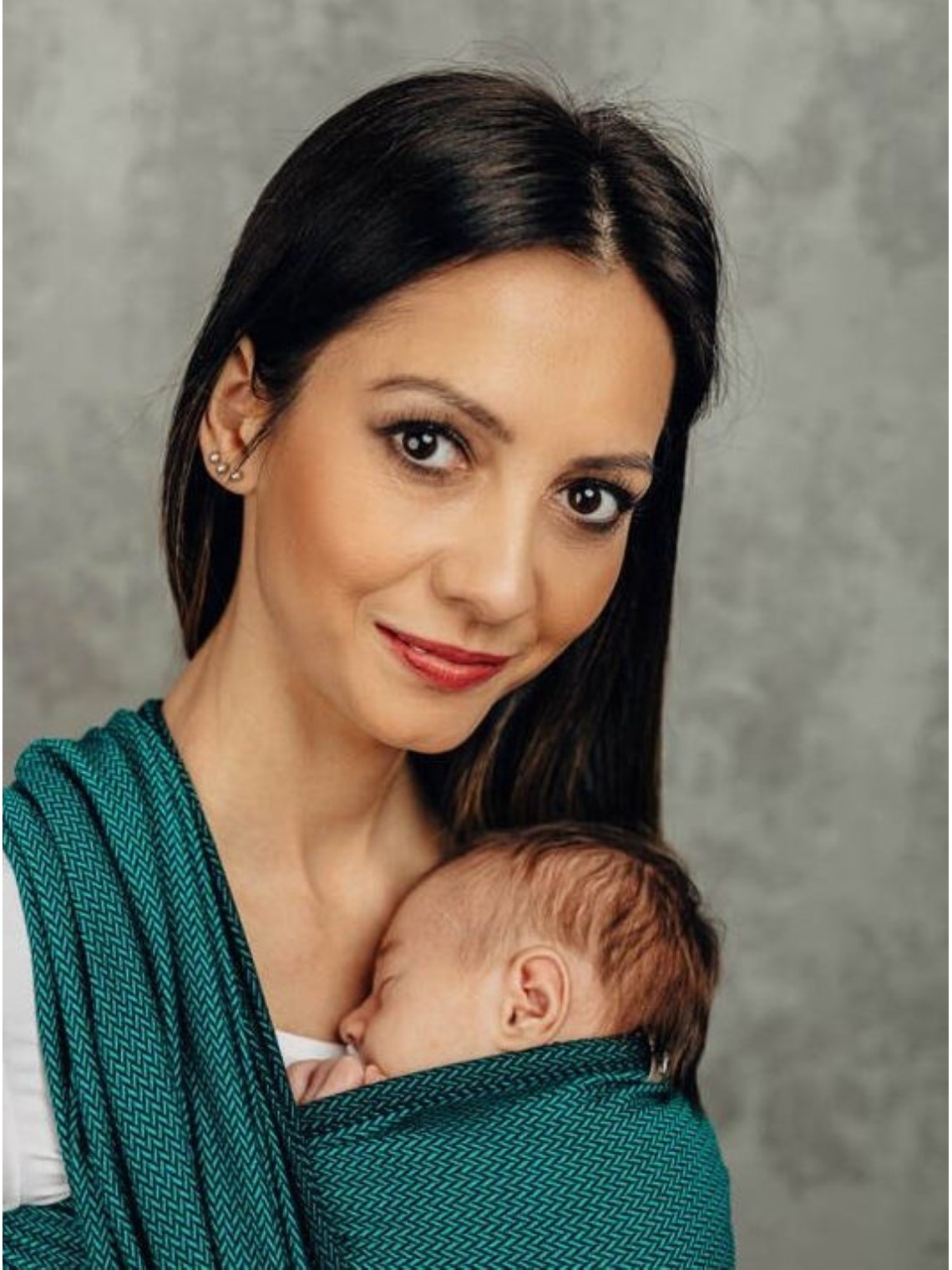 LennyLamb slings – ērts un drošs mazulim no dzimšanas līdz bērnudārzam