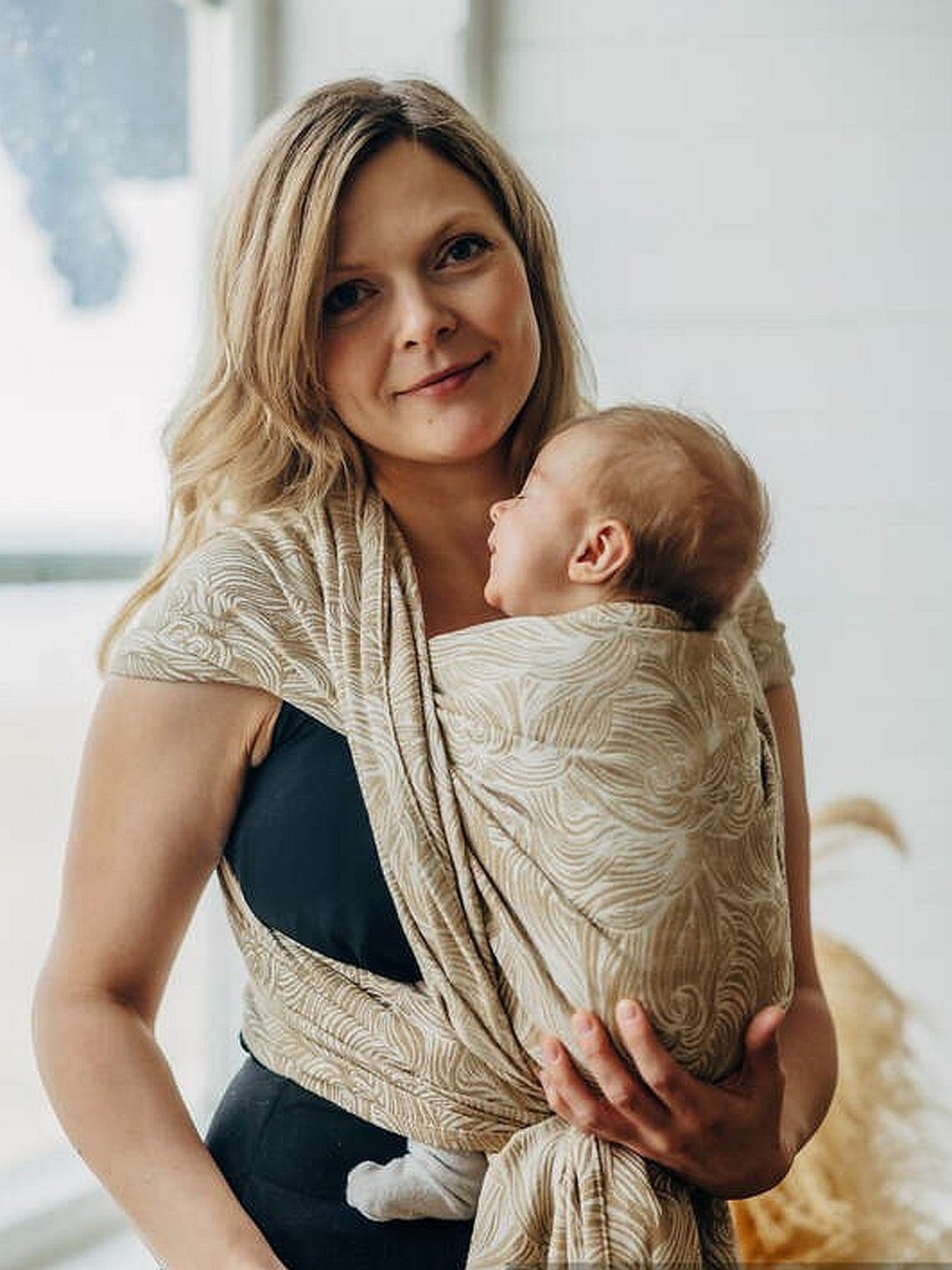 LennyLamb slings – ērts un drošs mazulim no dzimšanas līdz bērnudārzam LennyLamb slings – ērts un drošs mazulim no dzimšanas līdz bērnudārzam