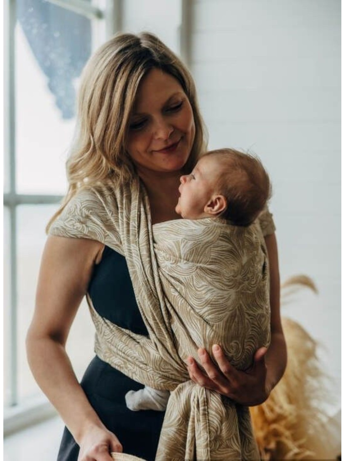 LennyLamb slings – ērts un drošs mazulim no dzimšanas līdz bērnudārzam LennyLamb slings – ērts un drošs mazulim no dzimšanas līdz bērnudārzam