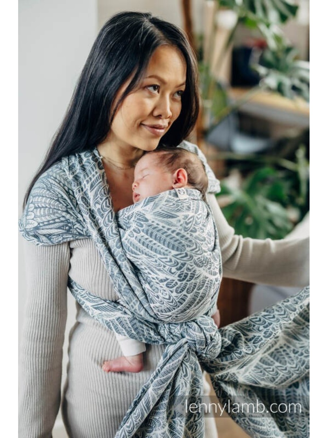 LennyLamb baby wrap – ergonomic and soft from birth to preschool