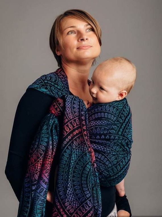Baby Wrap, jacquard, (60% kokvilna, 28% merino vilna, 8% zīds, 4% cashmere) - PEACOCK'S TAIL - BLACK OPAL