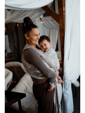 Little Frog bērnu slings – kvalitatīvs un ērts par pieejamu cenu Little Frog bērnu slings – kvalitatīvs un ērts par pieejamu cenu