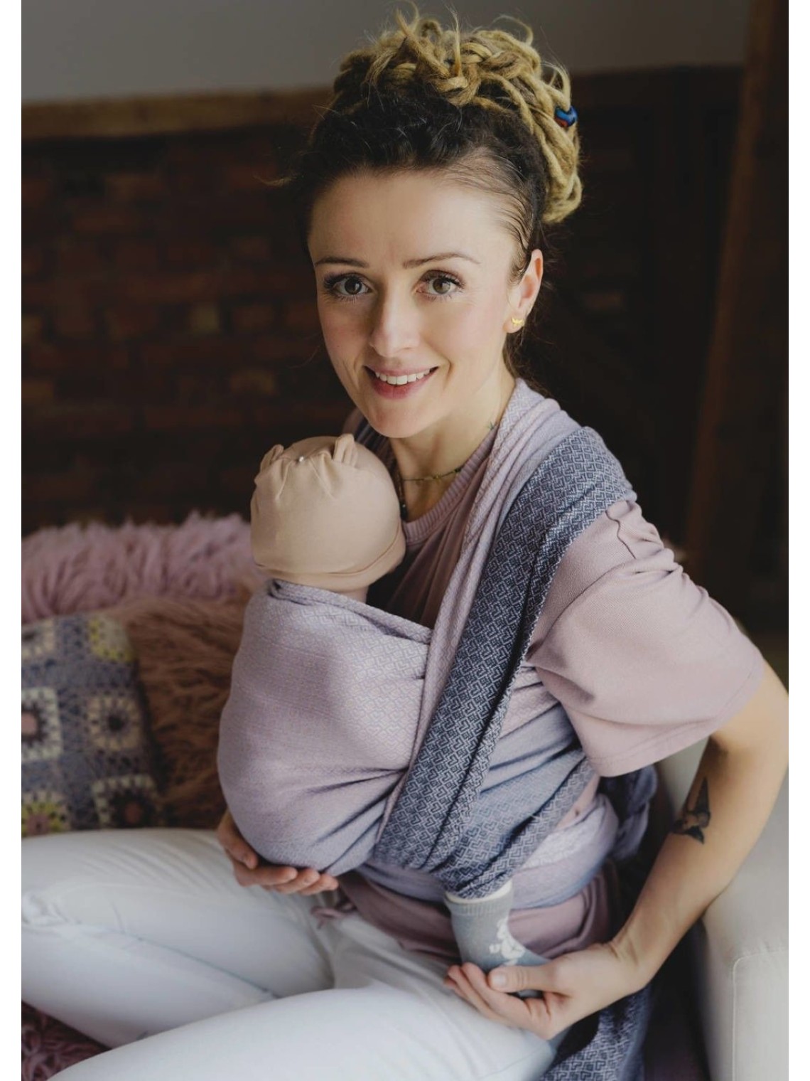Little Frog baby sling – breathable and affordable baby wrap