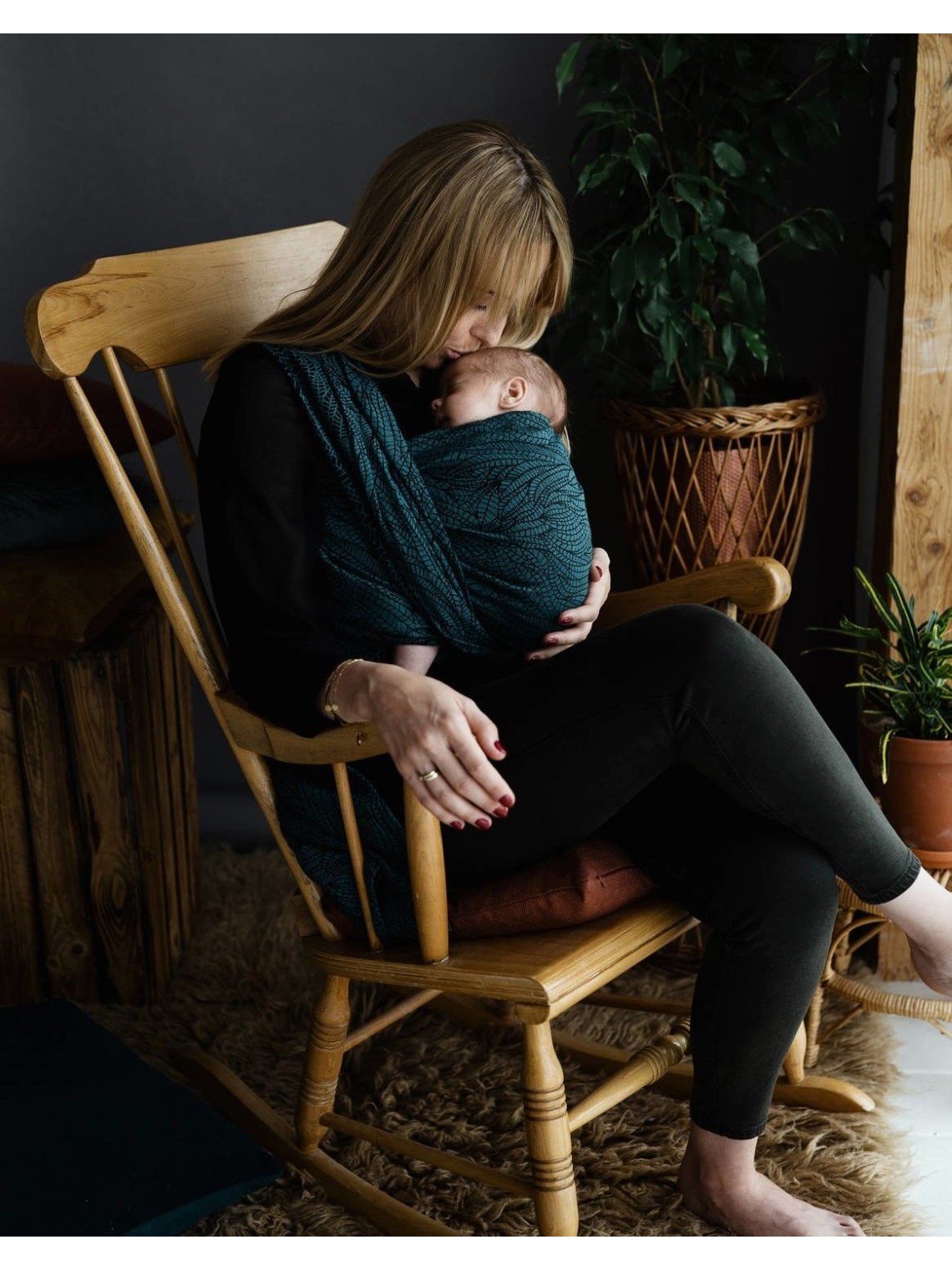 Little Frog baby sling – breathable and affordable baby wrap