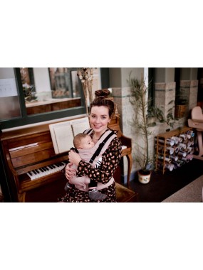 Pure Baby Love Cross & Go – vienkāršs un ērts bērnu slings