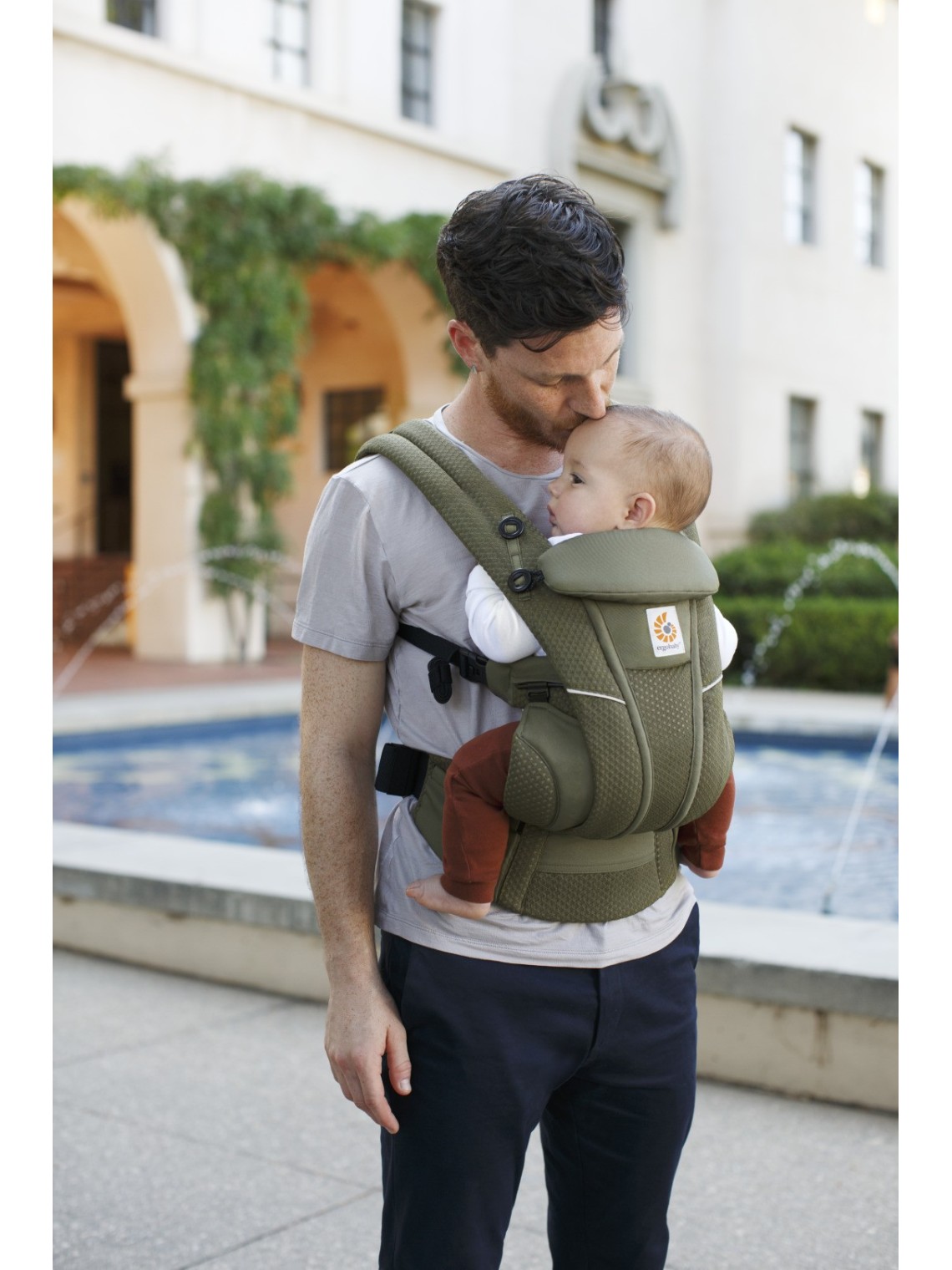 Ergobaby Omni Breeze – elpojošs komforts no dzimšanas