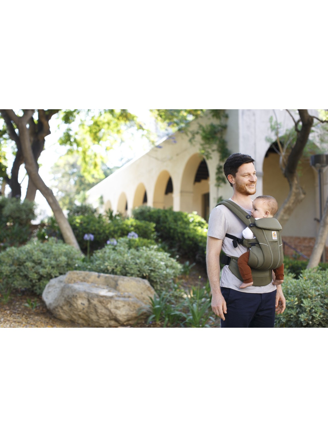 Ergobaby Omni Breeze – elpojošs komforts no dzimšanas