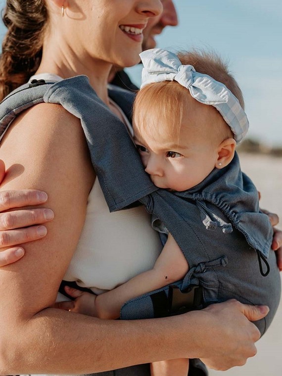 Quokkababy E-Carrier ergonomic baby carrier – maximum adaptability from day one