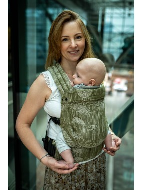 QUSY Standard 2.0 – ergonomisks, regulējams bērnu slings QUSY Standard 2.0 – ergonomisks, regulējams bērnu slings