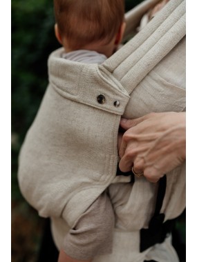 QUSY Standard 2.0 – ergonomisks, regulējams bērnu slings QUSY Standard 2.0 – ergonomisks, regulējams bērnu slings