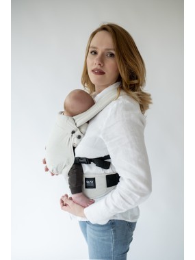 QUSY MINI 2.0 – īpaši viegls un regulējams bērnu slings QUSY MINI 2.0 – īpaši viegls un regulējams bērnu slings