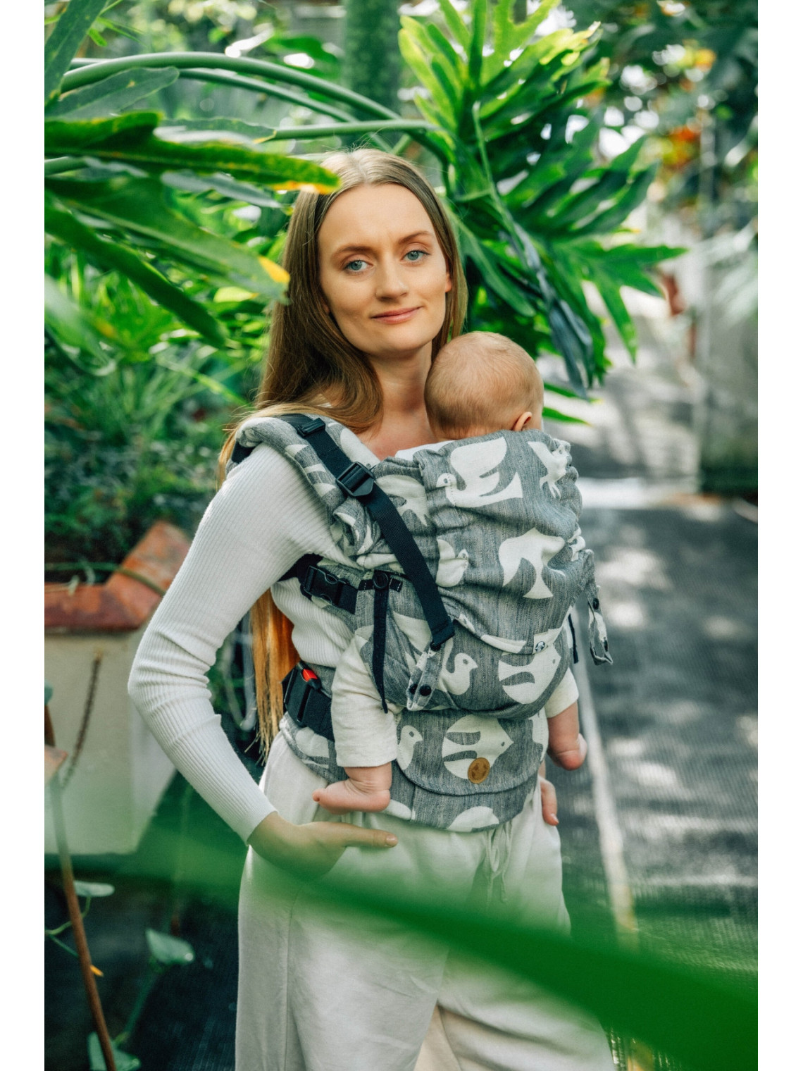LennyUpGrade – ergonomiska bērnu nēsāšanas soma no 3,5 līdz 20 kg LennyUpGrade – ergonomiska bērnu nēsāšanas soma no 3,5 līdz 20 kg