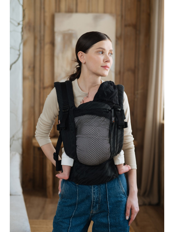 Love & Carry ONE – comfortable baby carrier from newborn