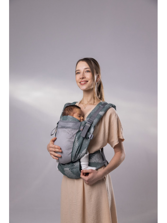 Love & Carry ONE – comfortable baby carrier from newborn