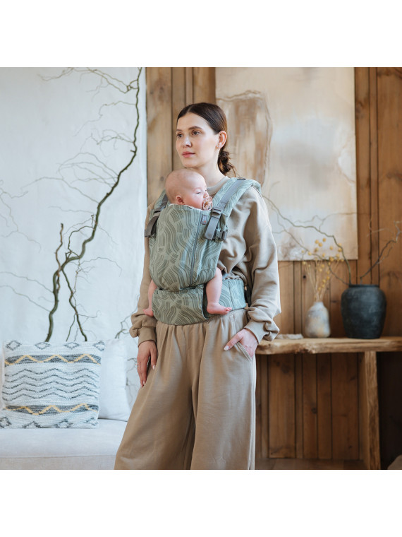 Love & Carry ONE – comfortable baby carrier from newborn
