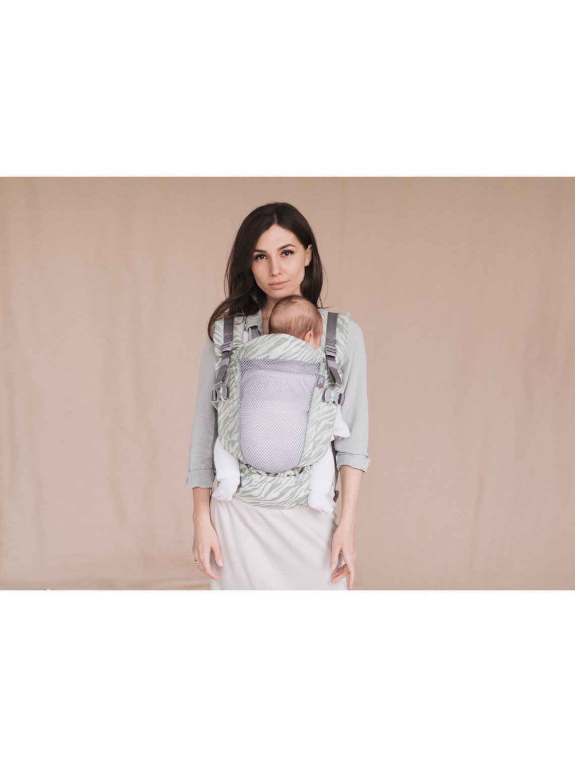 Love & Carry ONE – ērta ergosoma no dzimšanas