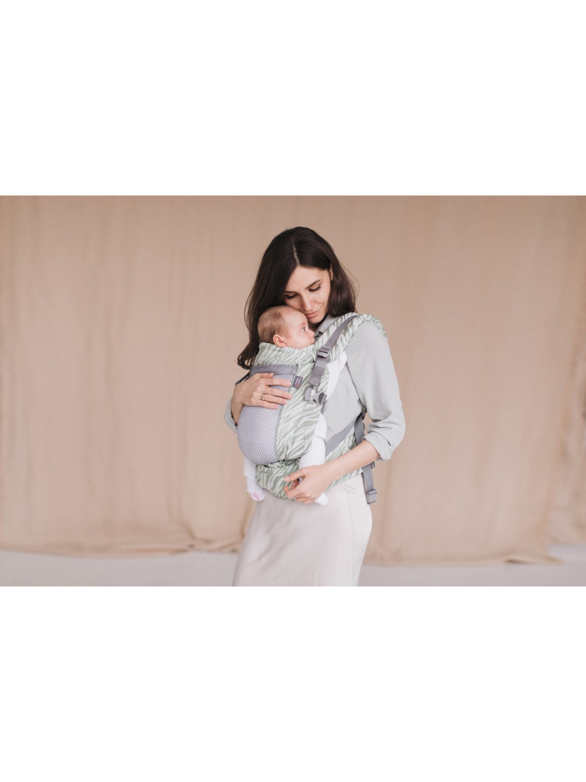 Love & Carry ONE – ērta ergosoma no dzimšanas