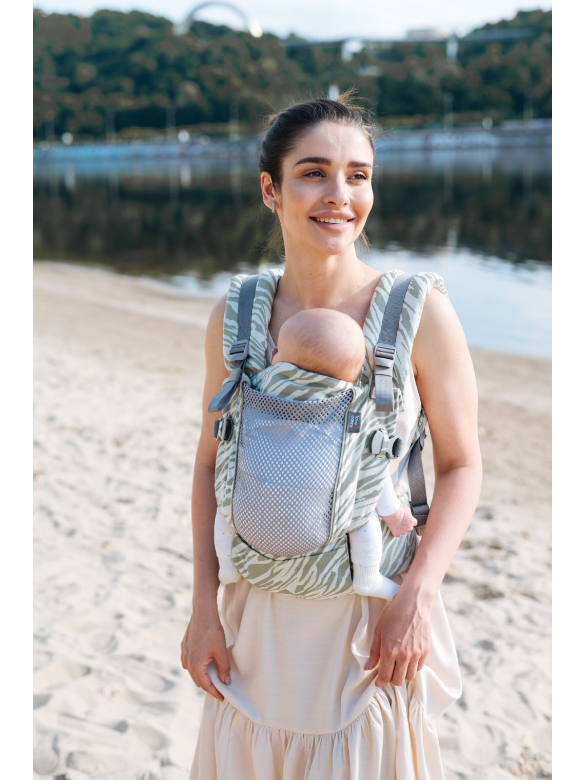 Love & Carry ONE – ērta ergosoma no dzimšanas