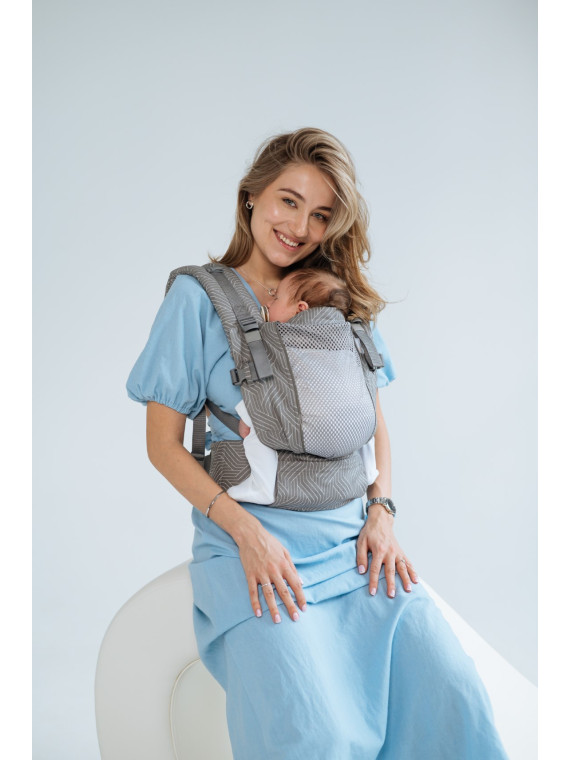 Love & Carry ONE – comfortable baby carrier from newborn