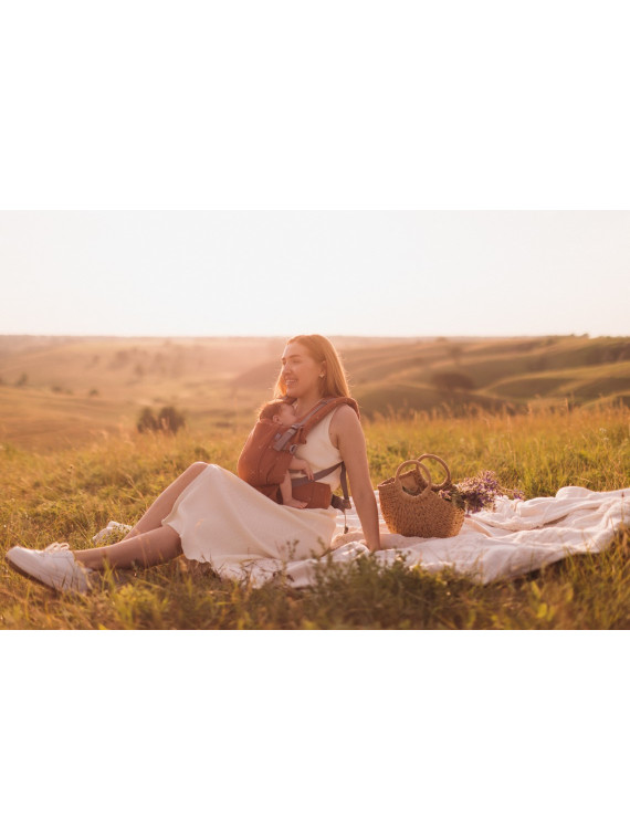 Love & Carry ONE – comfortable baby carrier from newborn