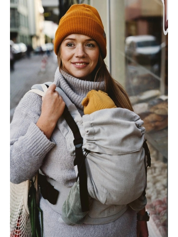 Little Frog Prime – lightweight, breathable newborn carrier