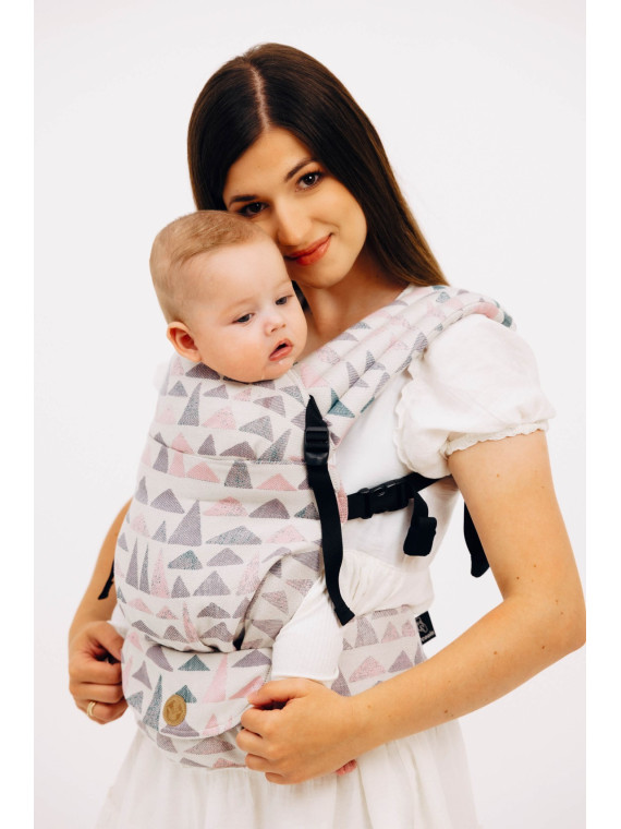 LennyLight – lightweight and intuitive baby carrier