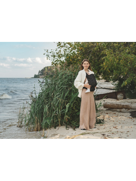 Love & Carry ONE – comfortable baby carrier from newborn