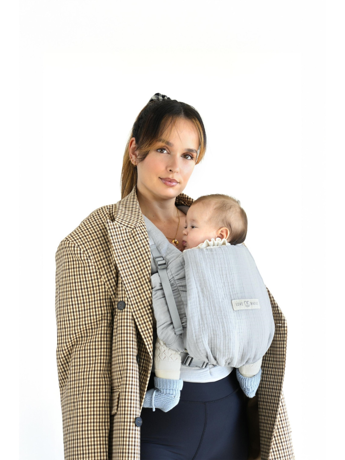 Love Radius PhysioCarrier 2 – ergonomisks nēsātājs no dzimšanas | babysling.lv