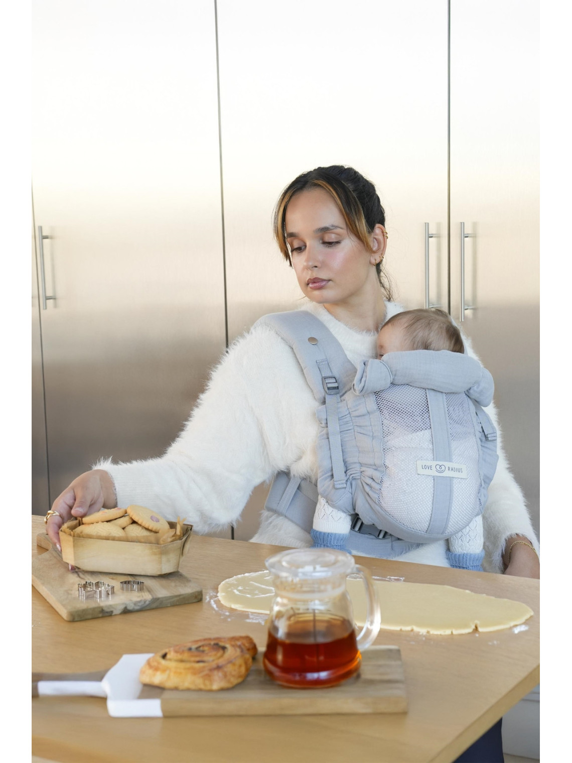 Love Radius PhysioCarrier 2 – ergonomisks nēsātājs no dzimšanas | babysling.lv