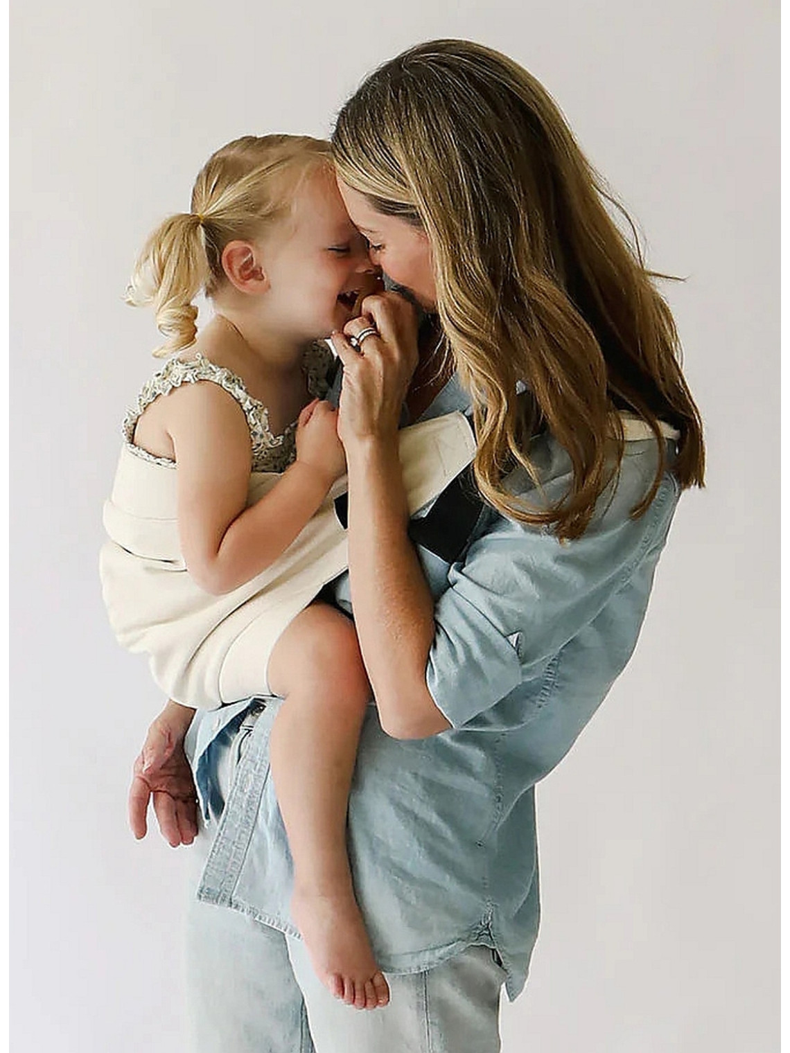 Boba Buddy – nešanas soma uz gurna lielākam bērnam