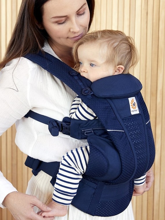 Ergobaby Omni Breeze – breathable comfort from newborn to toddler