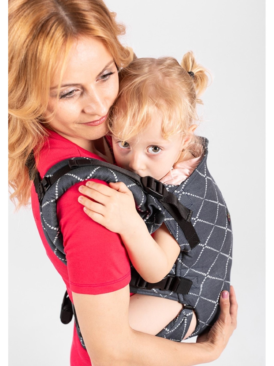 ISARA THE ONE ergonoomisk beebikandmiskott – sünnist koolieelikuni | Reguleeritav ja mugav