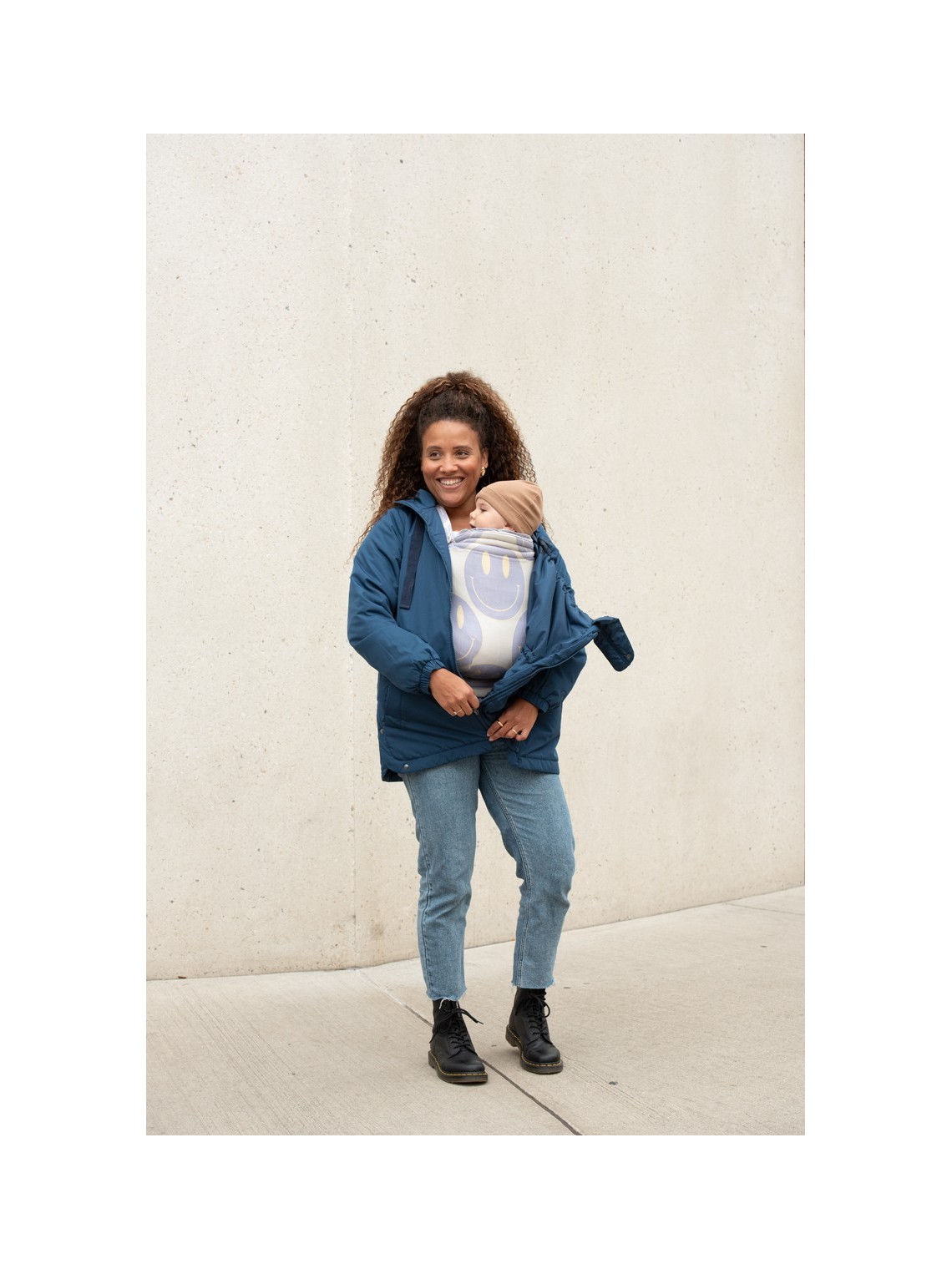 Mamalila Boston, Navy