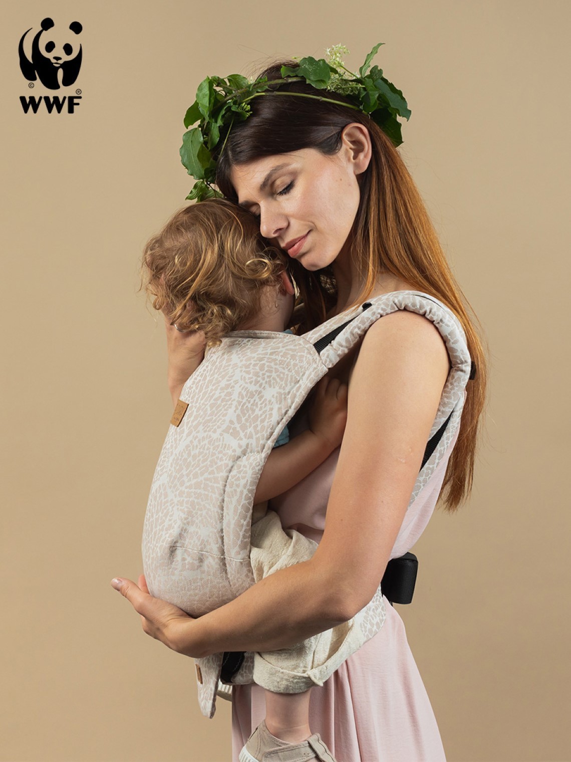 ISARA Quick Full Buckle – easy, fast, and ergonomic baby carrier