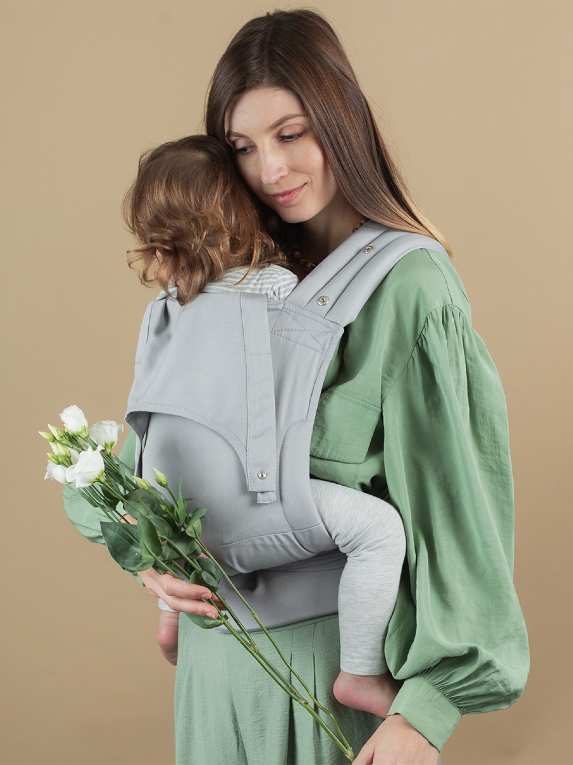ISARA Quick Half Buckle – sasaistāma ergosoma ar sprādzi ērtai bērna nēsāšanai